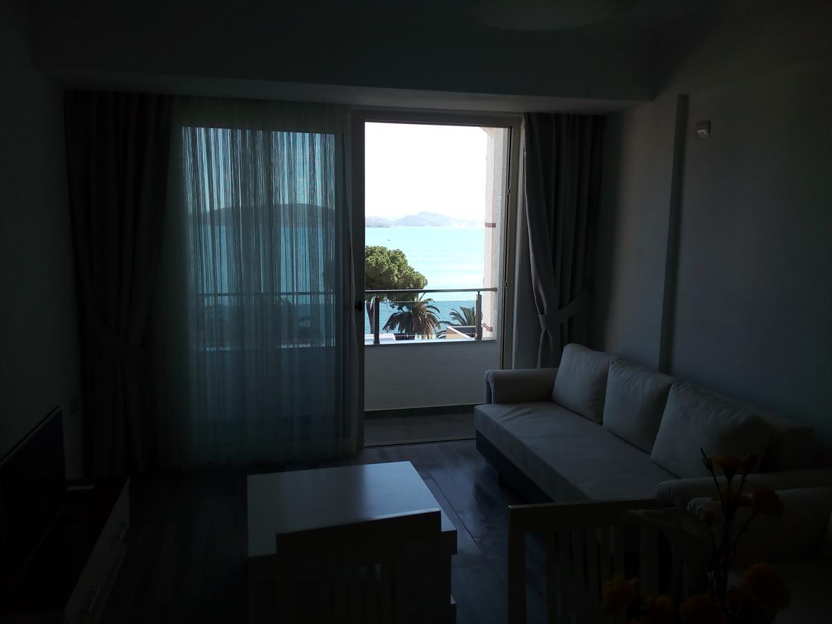 Delfin Apartments Sarandë Esterno foto